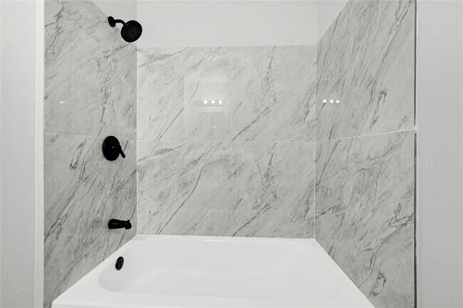 Building Photo - 5538 Berry Creek Dr