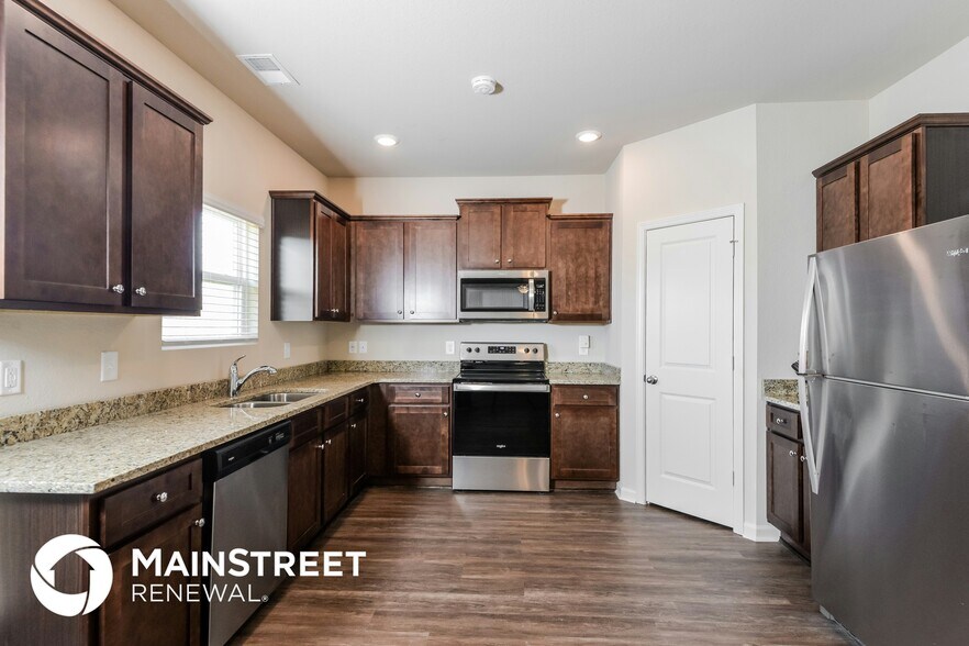 Building Photo - 65 Homestead Ln