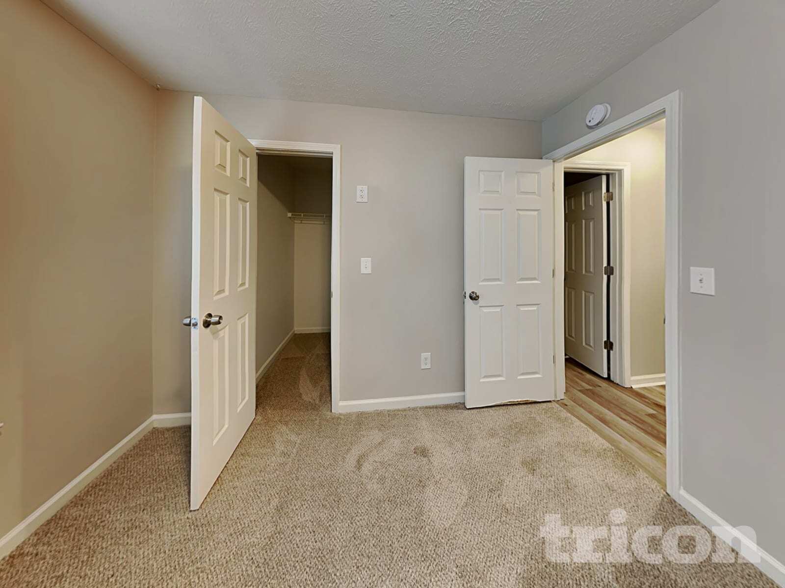 Building Photo - 132 Diamond Ct