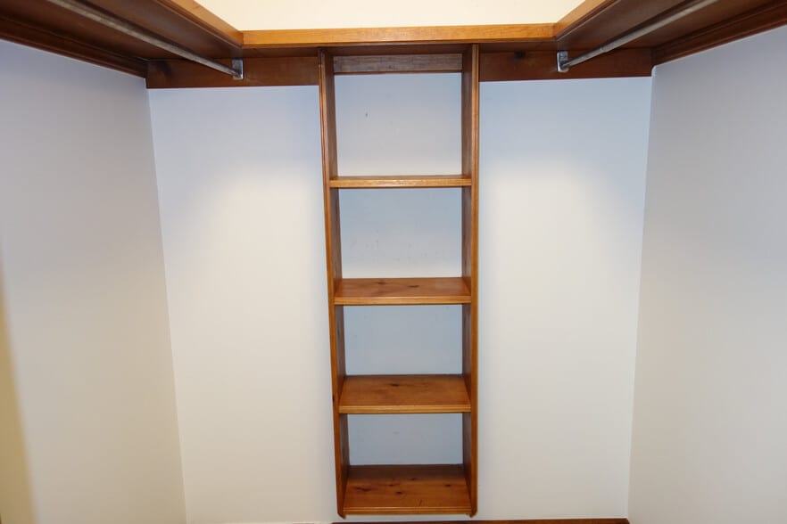 Third bedroom walk-in closet - 7116 S Indianapolis Ave
