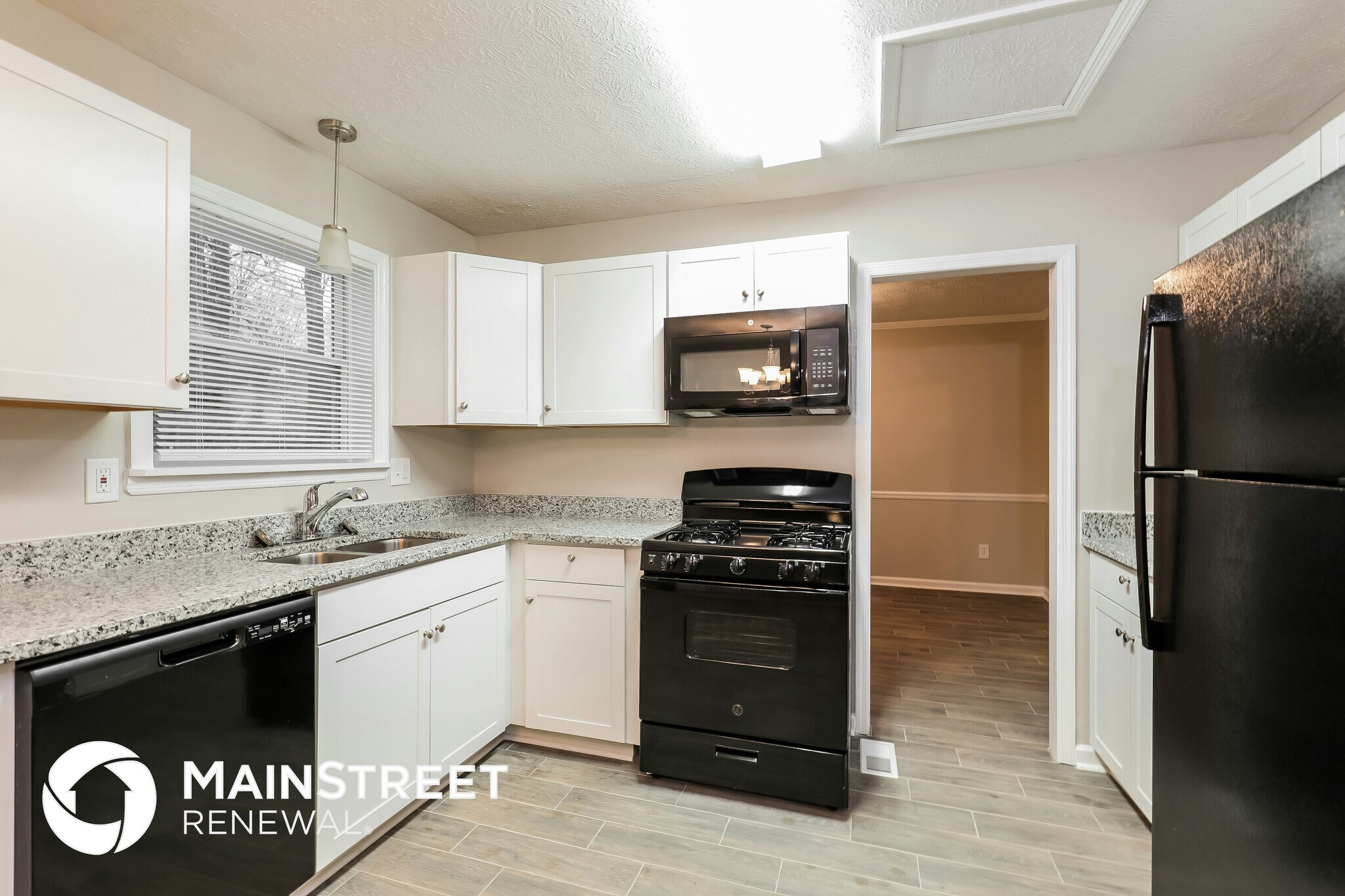 Building Photo - 2246 Camden Ct