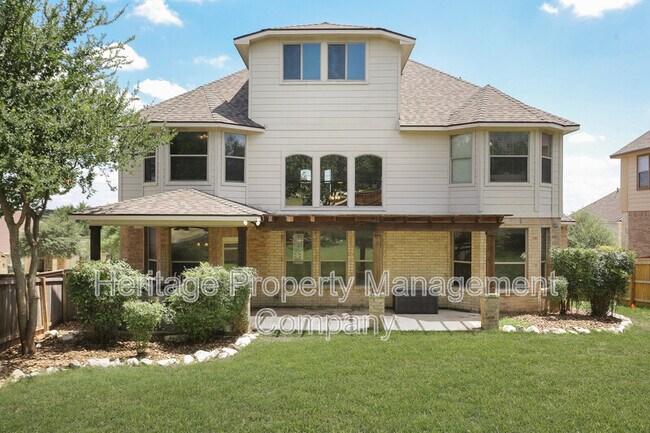 Building Photo - 611 Oxalis