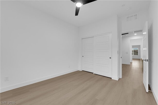 Building Photo - 600 N Carriage Hill Dr