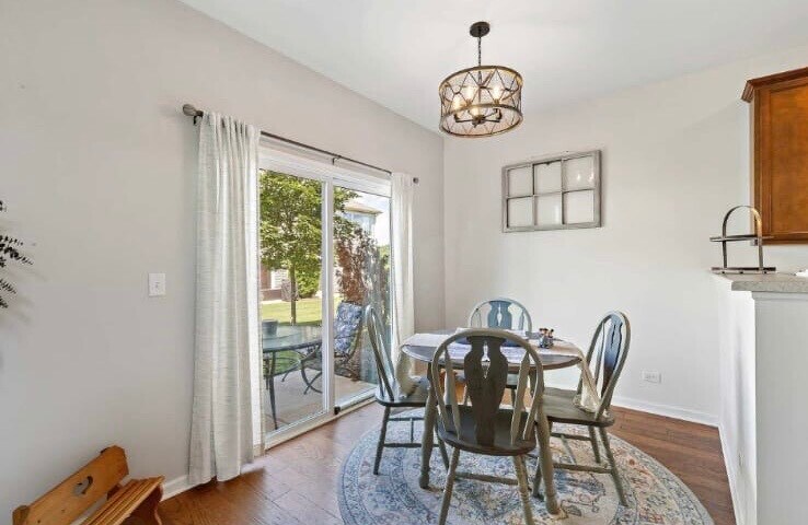 Dining room - 416 S Jade Ln