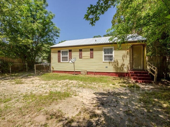 Building Photo - 2210 Bandler Rd