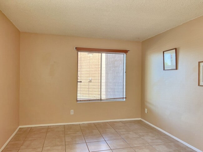 Building Photo - OPEN HOUSE -  INQUIRE:     LARGE ONE 1/BR ...