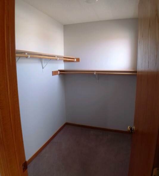 Building Photo - 10549 64th Way NE
