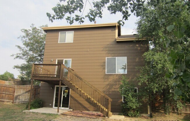 Building Photo - 6035 Hombre Ct
