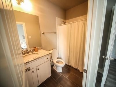 Building Photo - 3543 Rashti Ct