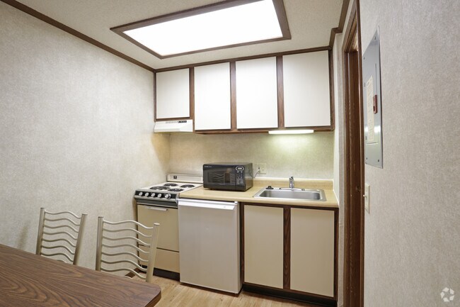 The Kenley II - Kitchen - Northrup Court