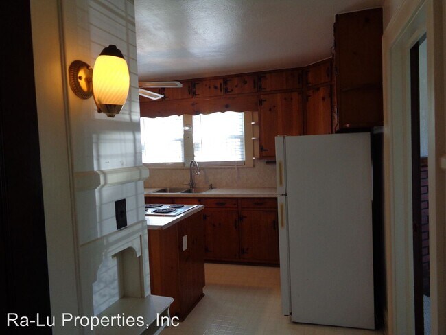 Building Photo - 3 br, 1 bath House - 2881 Hwy 66 South
