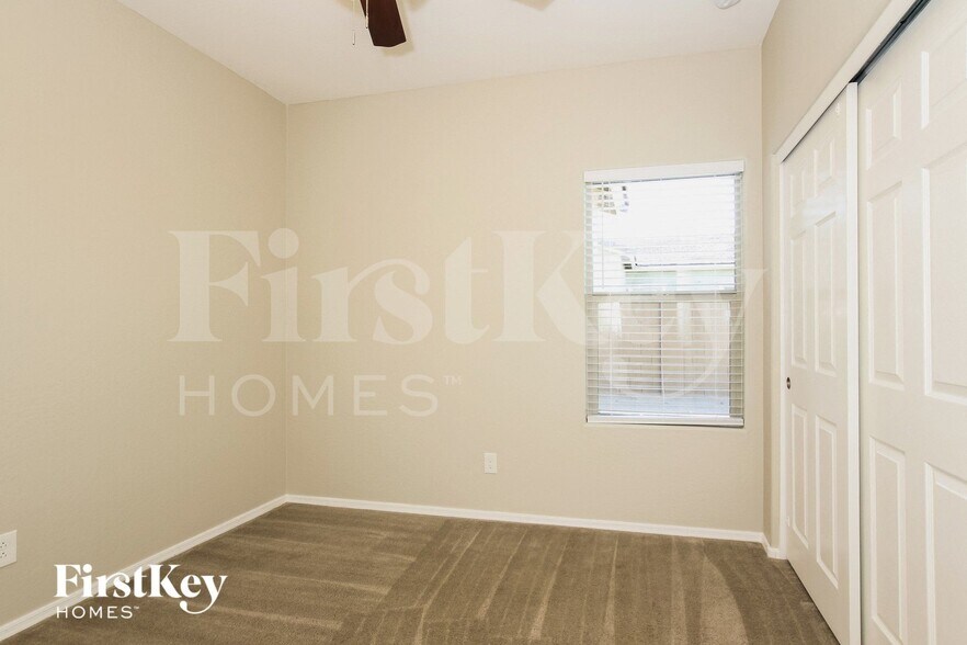 Building Photo - 21214 W Palm Ln