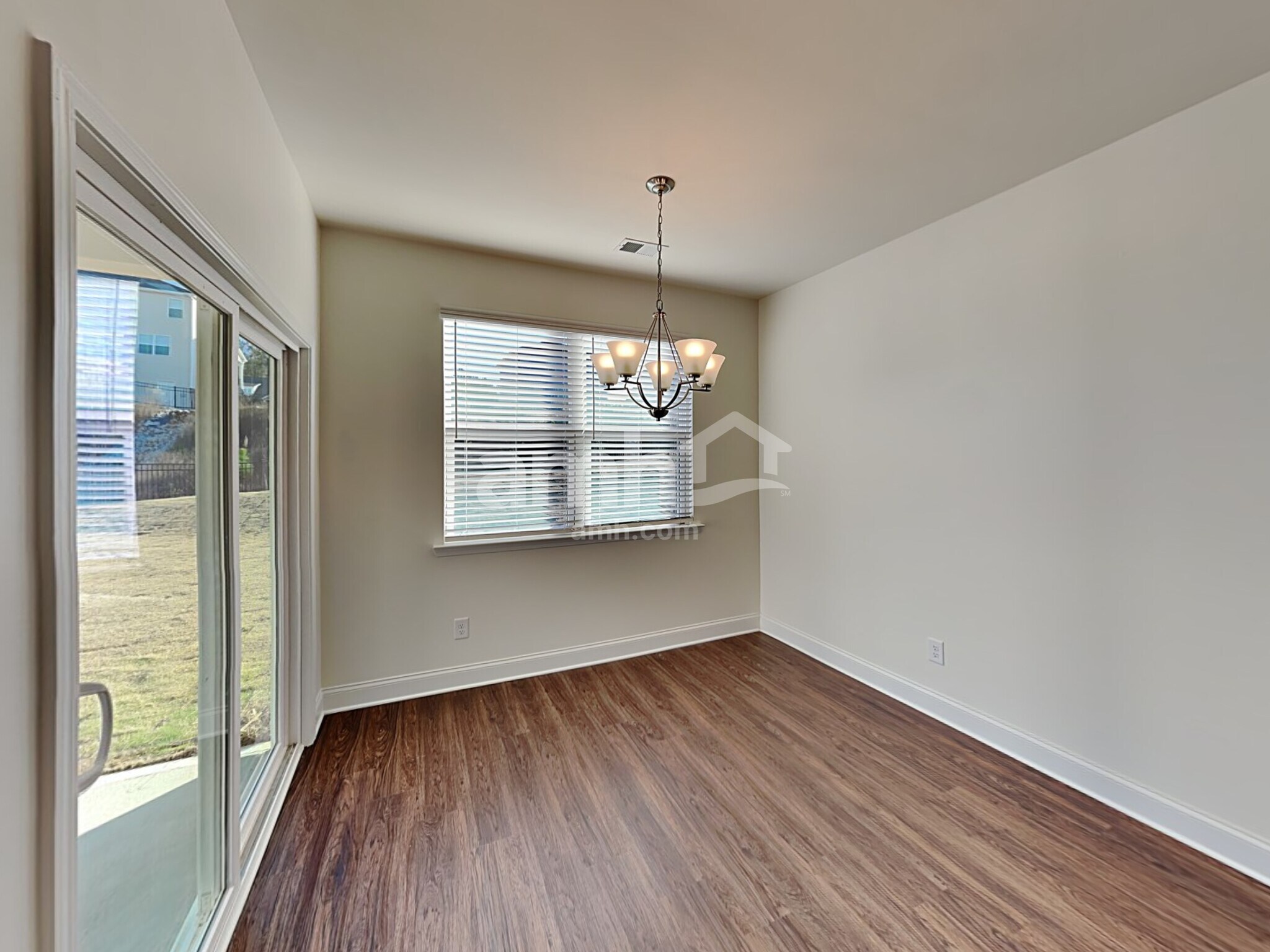 Building Photo - 6240 Bridlewood Ln