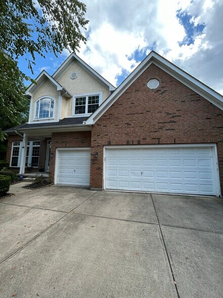 Primary Photo - 7960 Compton Ct