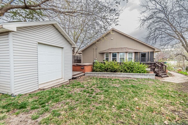 Building Photo - Please View 3D Virtual Walk-Through Before Scheduling a Showing