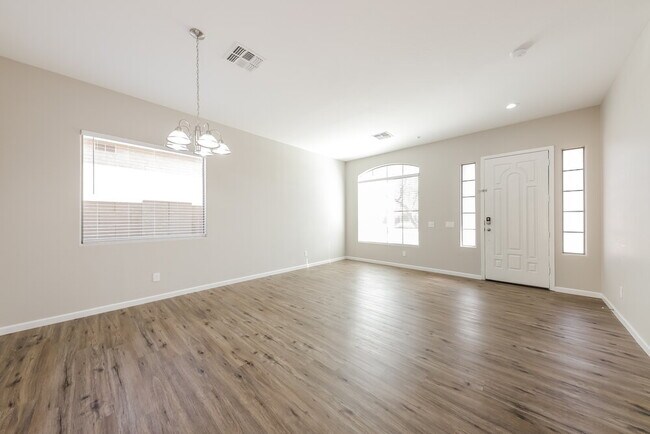 Building Photo - 10416 W Carlota Ln