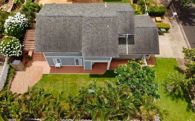 Building Photo - 91-1165 Keaalii Place