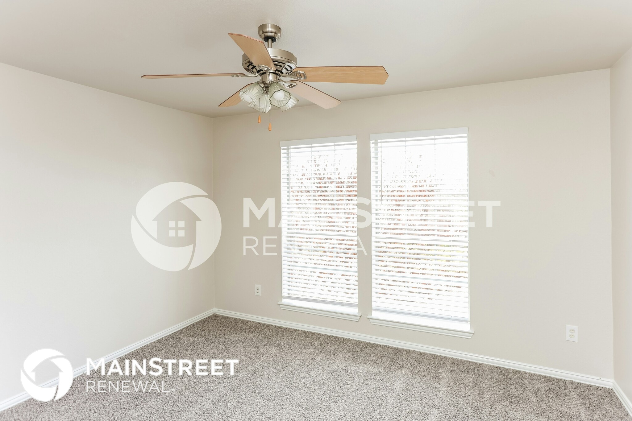 Building Photo - 532 Pinnacle Dr