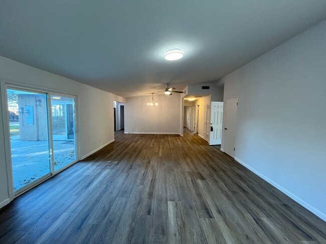 Building Photo - Upgraded 3+2 in Reseda w/solar panels to help lower your utility costs!