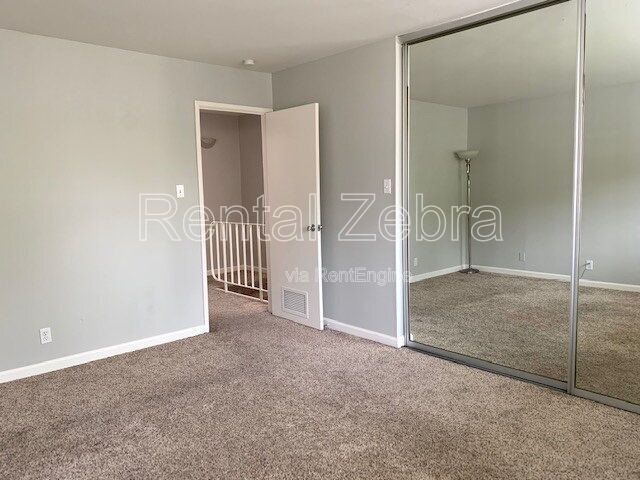 Building Photo - 1470 Creekside Dr