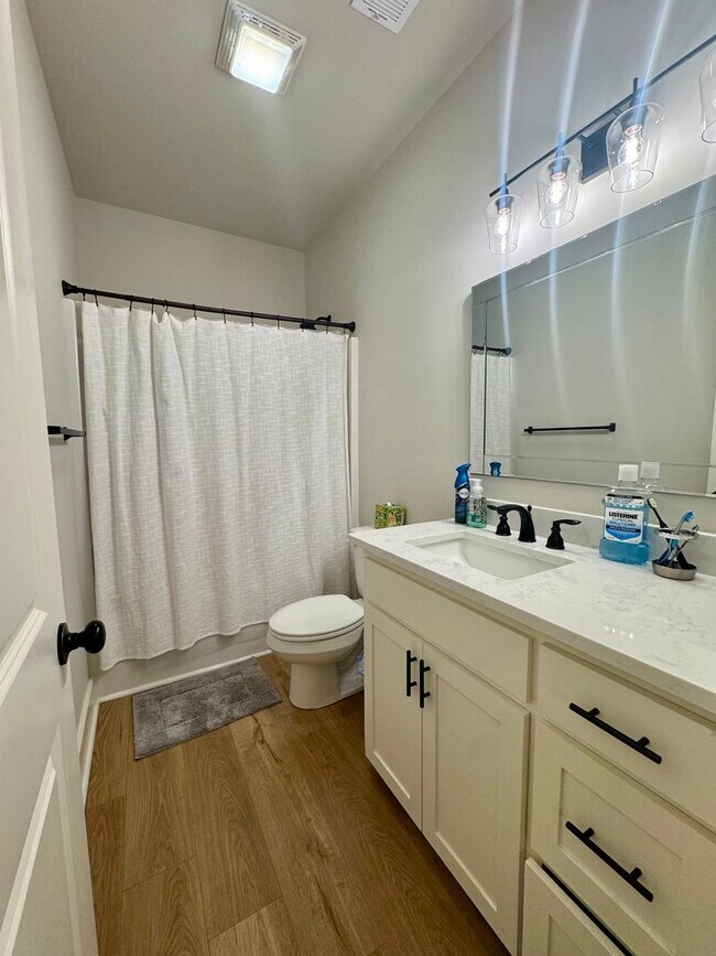 Building Photo - 2BD/2BA Townhome for Lease in Denham Springs! Cypress Ridge Townhomes