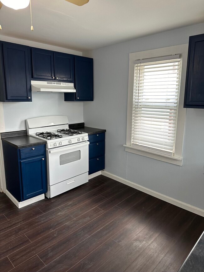 Building Photo - 4002 Southern Pky