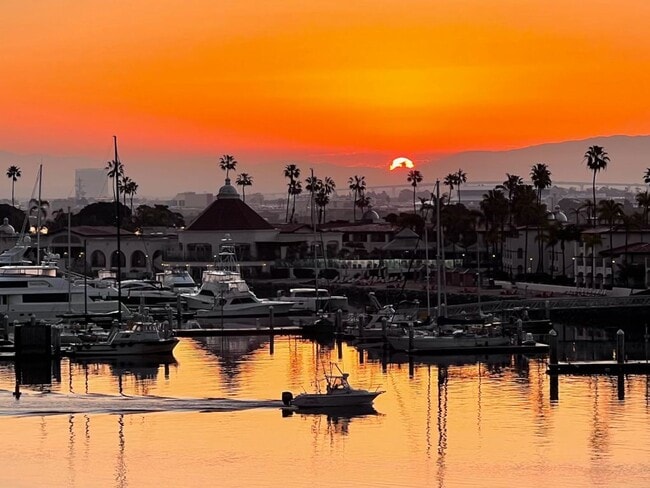 Building Photo - Peek A Boo View of San Diego Bay! Serene C...