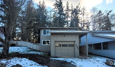 Building Photo - Updated 3 Bedroom with Cozy wood stove - F...