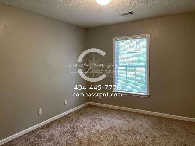 Building Photo - 2106 Clearvista Dr NW