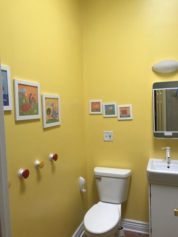 2 floor bathroom - 4545 Lawndale Ave