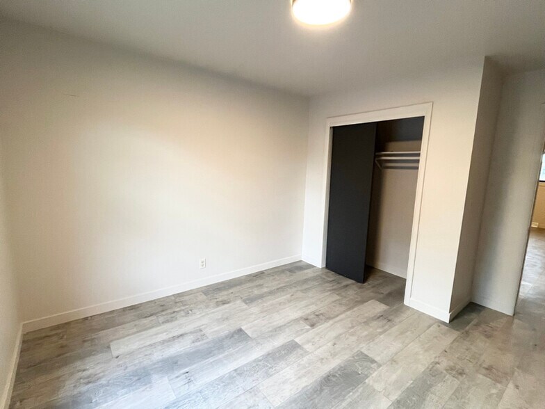 Building Photo - 420 Lordwith Dr