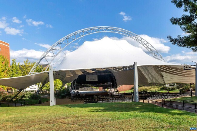 Building Photo - 164 Brookwood Dr