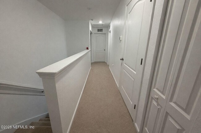 Building Photo - 896 Rotary Rd