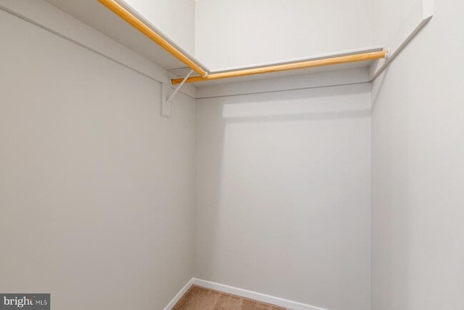 Building Photo - 2384 Branleigh Park Ct