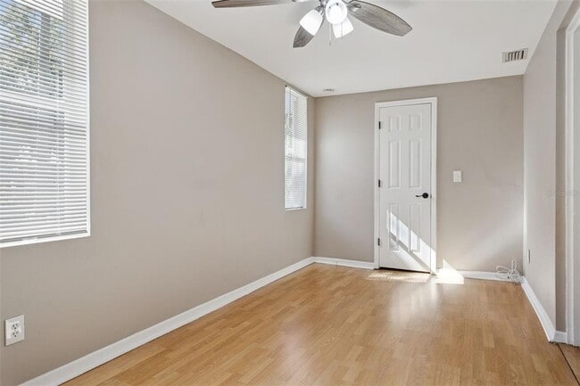 Building Photo - 1308 E Sligh Ave