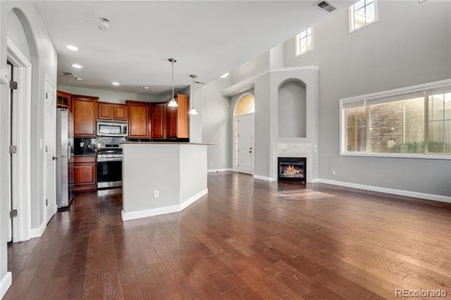 Building Photo - 10096 Bluffmont Ln