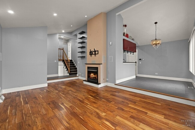 Building Photo - 1923 Pawnee Ln