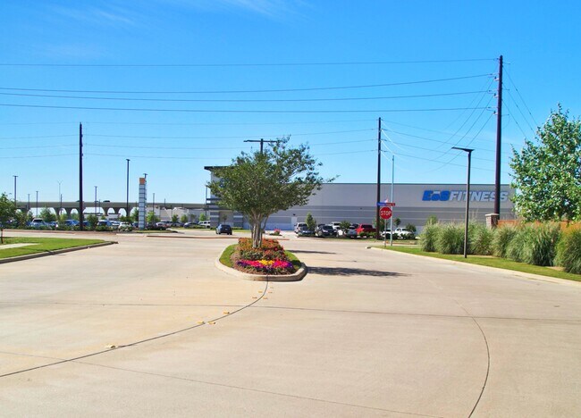 Building Photo - 3914 Dry Creek Dr