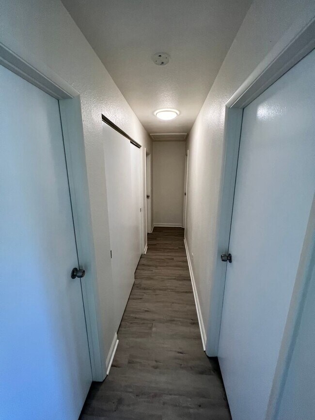 Building Photo - Charming 3 bedroom home in Manoa for $4,300.00/mo