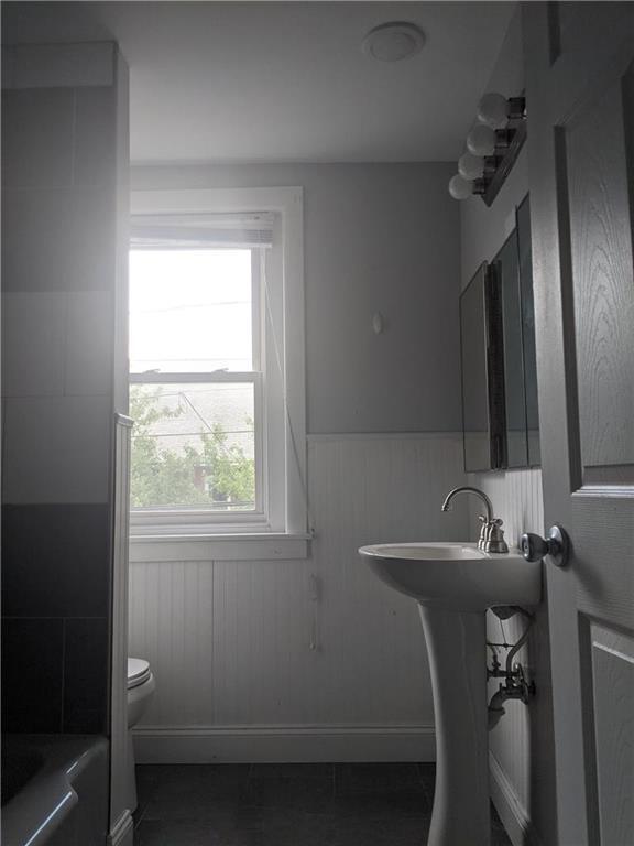 Building Photo - 921 High St