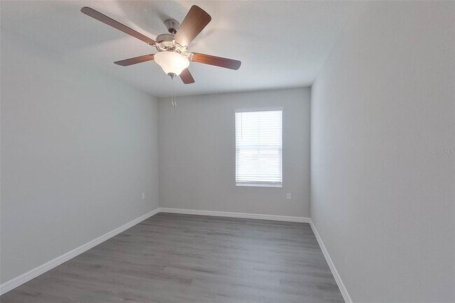 Building Photo - 8694 SW 43rd Ter