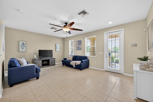 Building Photo - 3736 82nd Ave Cir E