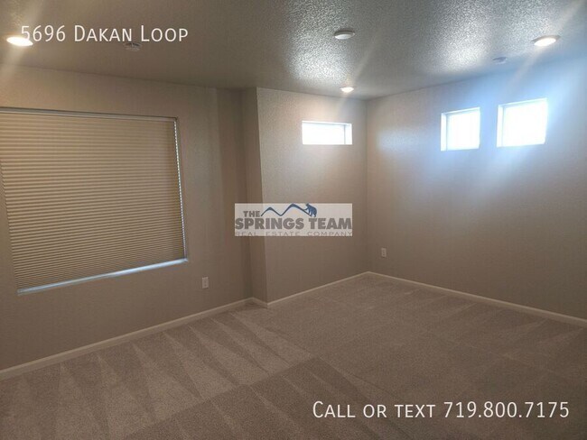 Building Photo - 5696 Dakan Lp