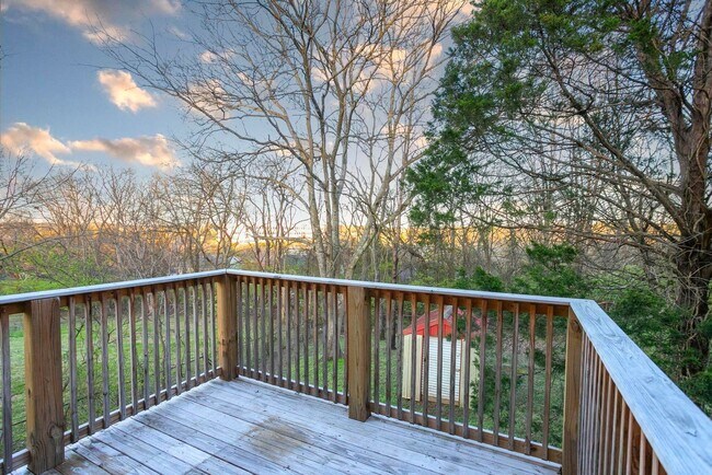 Building Photo - 3309 Falls Creek Dr