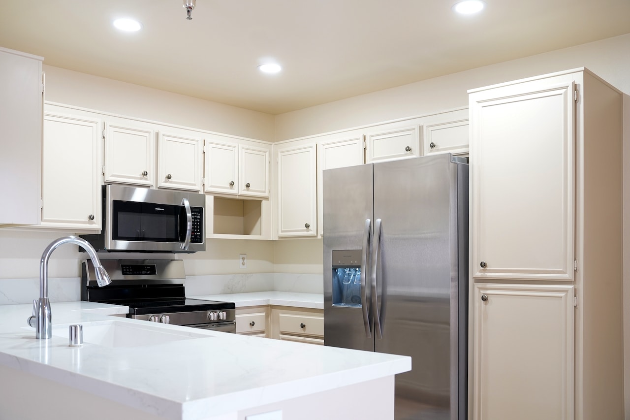 Building Photo - 17161 Alva Rd