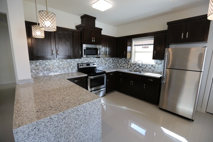 Building Photo - 900 Myrtle Beach Ave