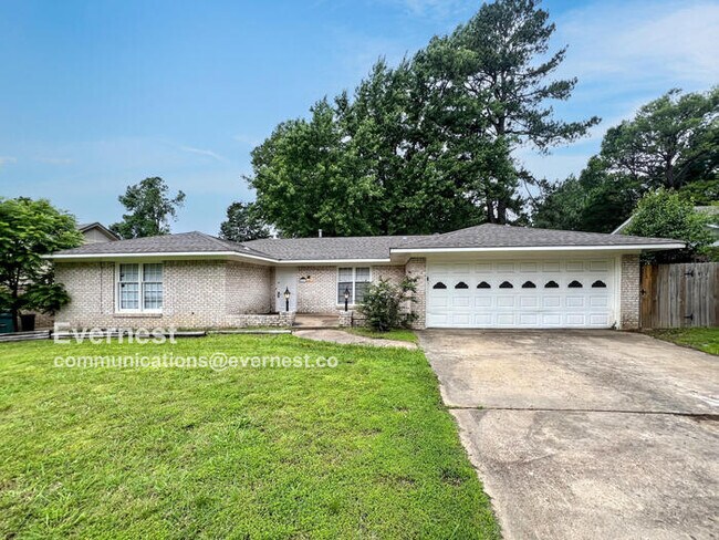 Primary Photo - Beautiful 4-Bedroom Home with Spacious Liv...