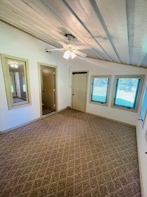 Building Photo - 11 Mulberry Ln