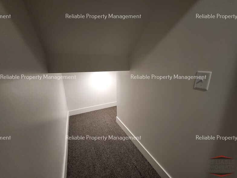 Building Photo - 341 Eliza Joy Ln