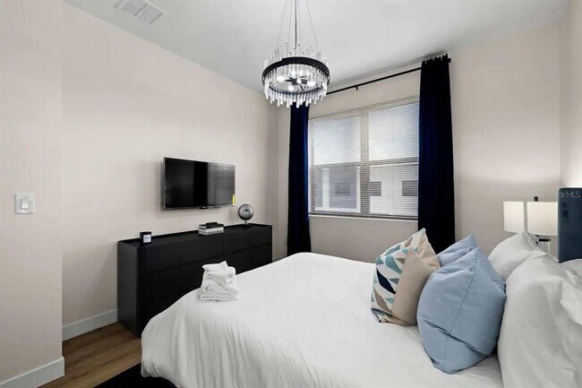 Building Photo - 4337 Villa Alina Ct